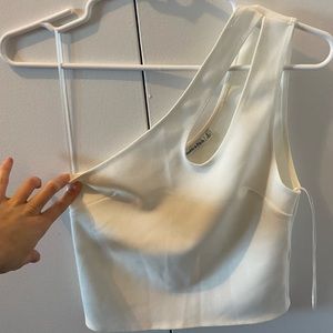 Cute Abercrombie and Fitch crop top